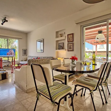Villa Fig Tree Bay Protaras