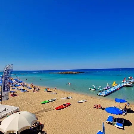 Fig Tree Bay *